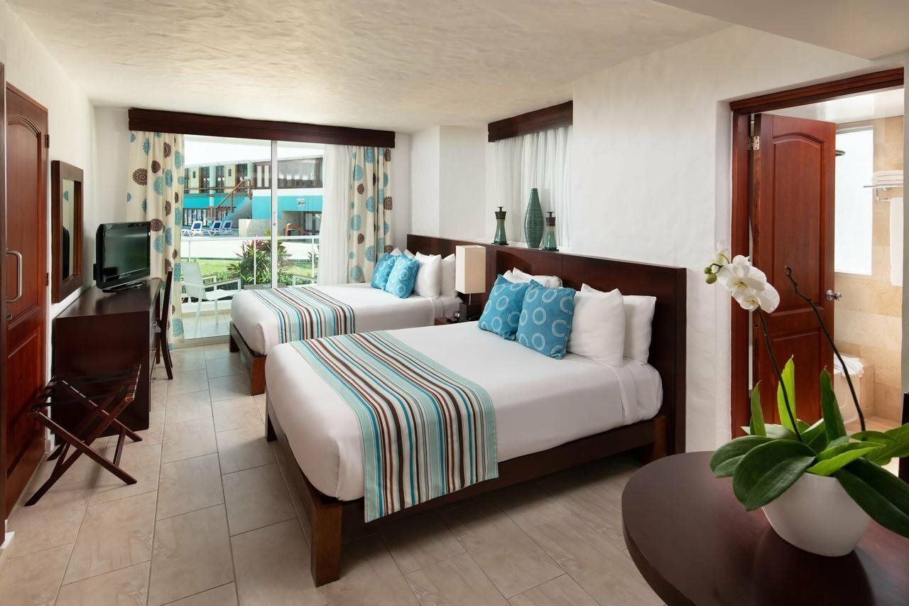 Grand Paradise Playa Dorada بويرتو بلاتا المظهر الخارجي الصورة